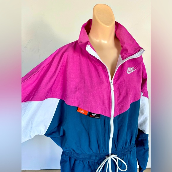 🌶️ Nike Sportswear Icon Clash Woven Track Jacket. Size Small - Picture 2 of 4